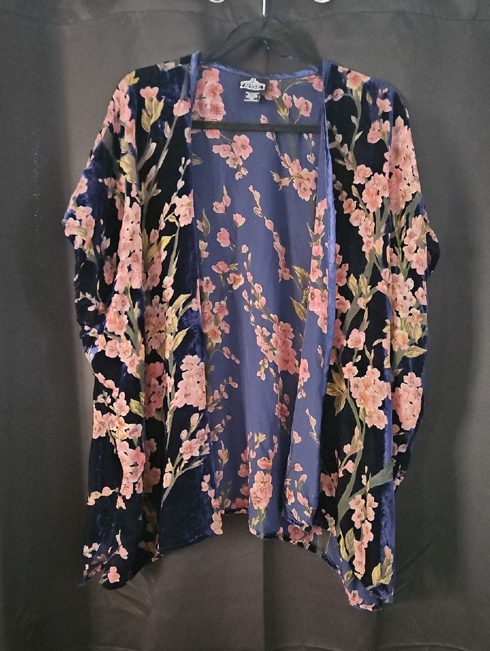 Angie Navy Floral Velvet Short Sleeve 3/4 Kimono with Pink Blossoms